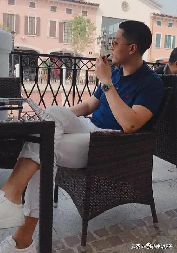 现在的男士衣服多少钱,男人穿多少钱的衣服