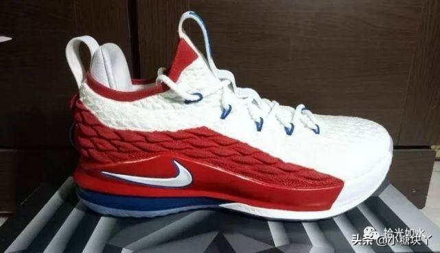 詹姆斯15代战靴全配色,詹姆斯15代球鞋在哪里买