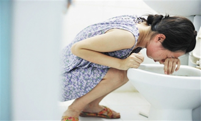 怀孕初期孕吐停止了是不是胎停了,孕早期突然孕吐反应消失是胎停吗