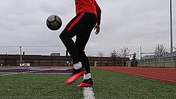 乒乓球颠球技巧初学者,手把手教你五种花式颠球技巧