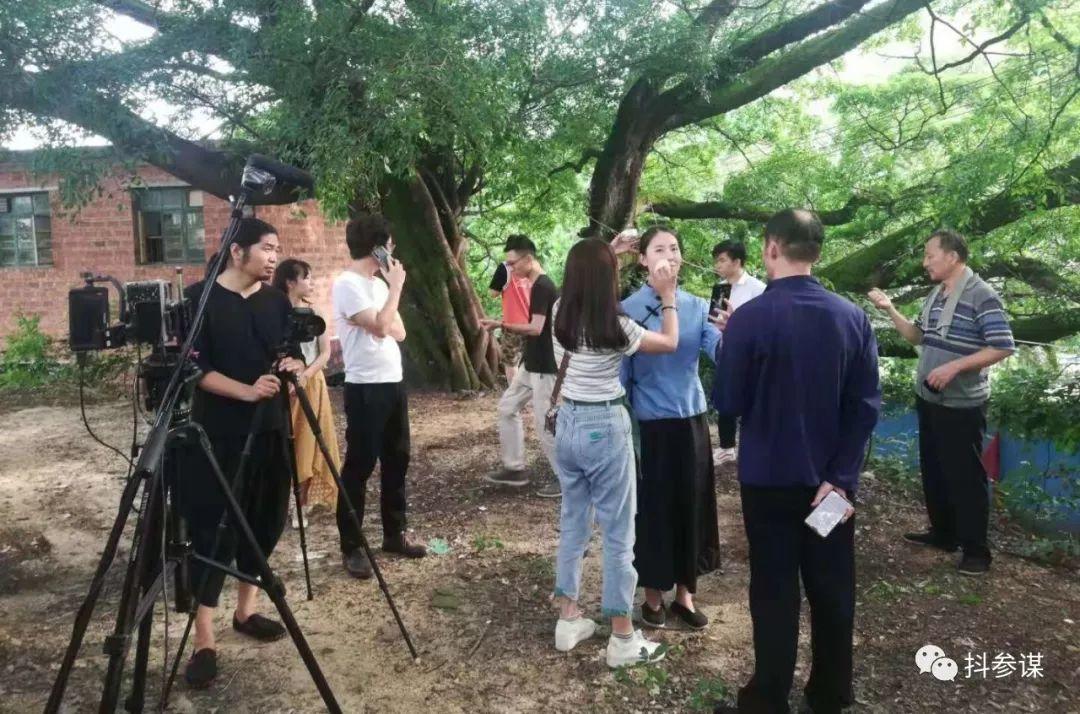 抖音涨粉1000后该做什么,教你如何抖音涨粉1000万