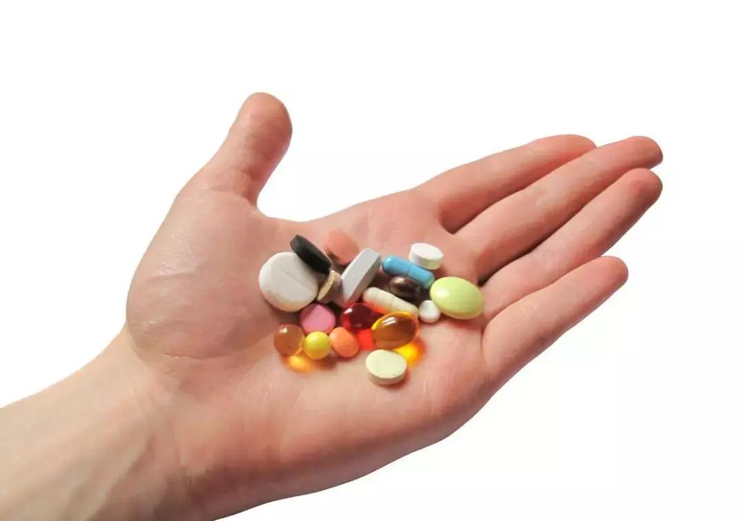 咳嗽感染到肺部饮食应该注意什么,咳嗽一个月不好多数是什么原因