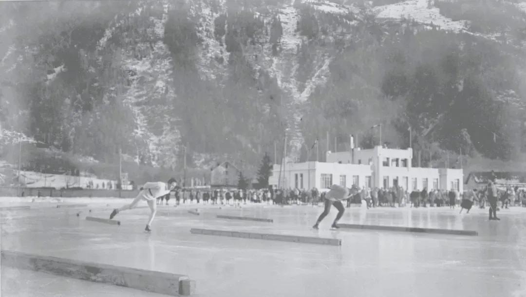 哪一年中国冬奥会会徽亮相,历届冬奥会冬残奥会会徽