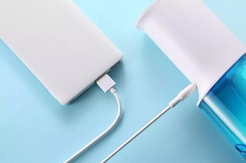 年轻人想要拒绝口臭，就该从饭后b-box开始练起