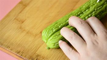 股癣湿疹痱子,过敏性湿疹和足癣哪个会瘙痒