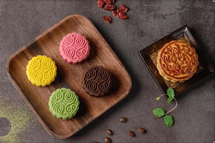 3秒做一个扭蛋机月饼,炒菜机做月饼