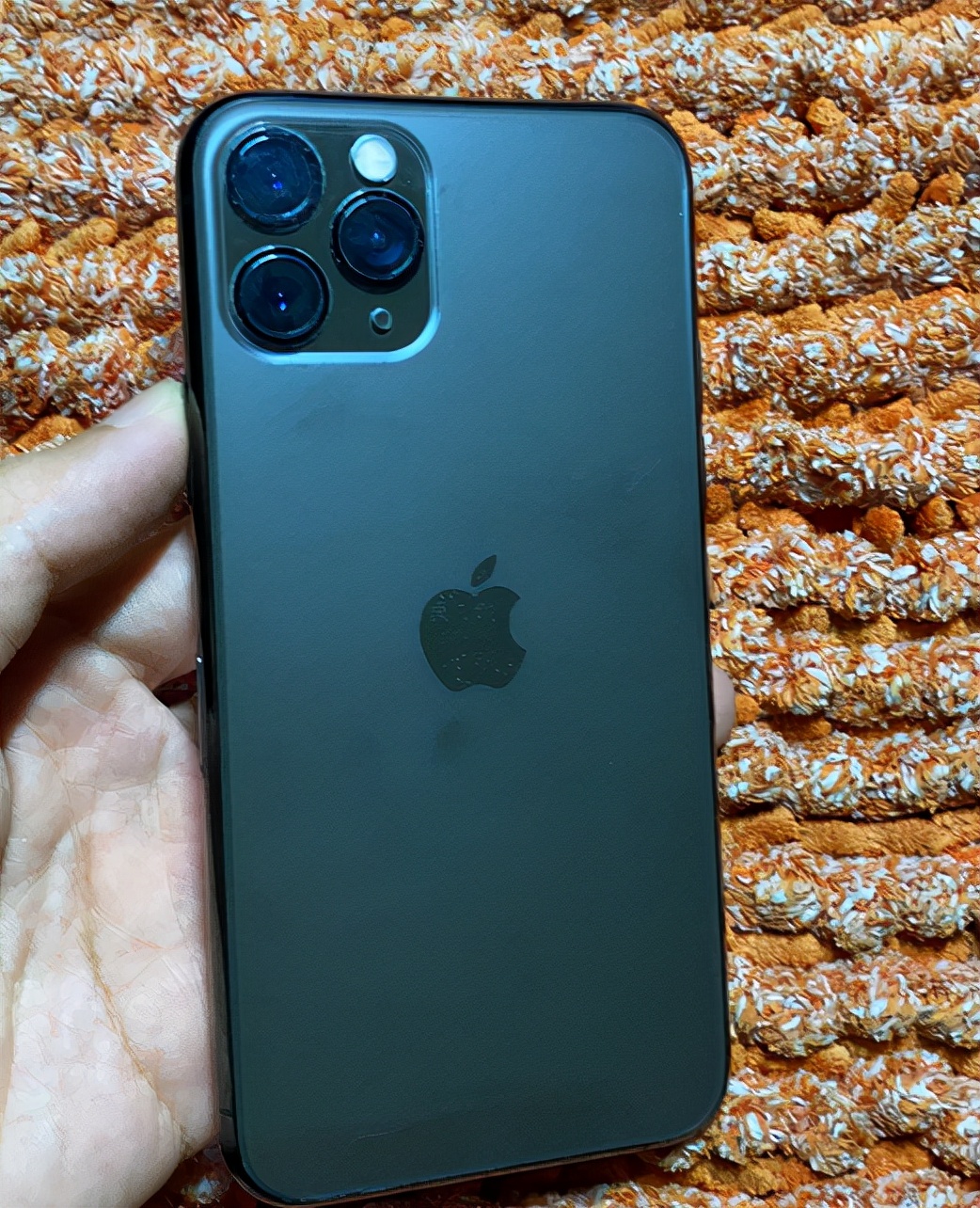 二手iphone11pro最全验机方法,有人测评500块钱的iphone11pro