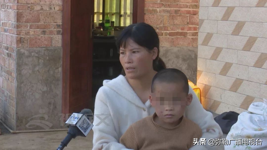 2岁孩子自虐是怎么造成的,9岁儿童自虐症状