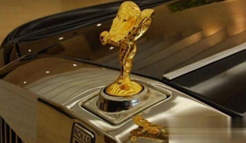 飞天女神车标一共有几种,飞天女神车标多少钱一个