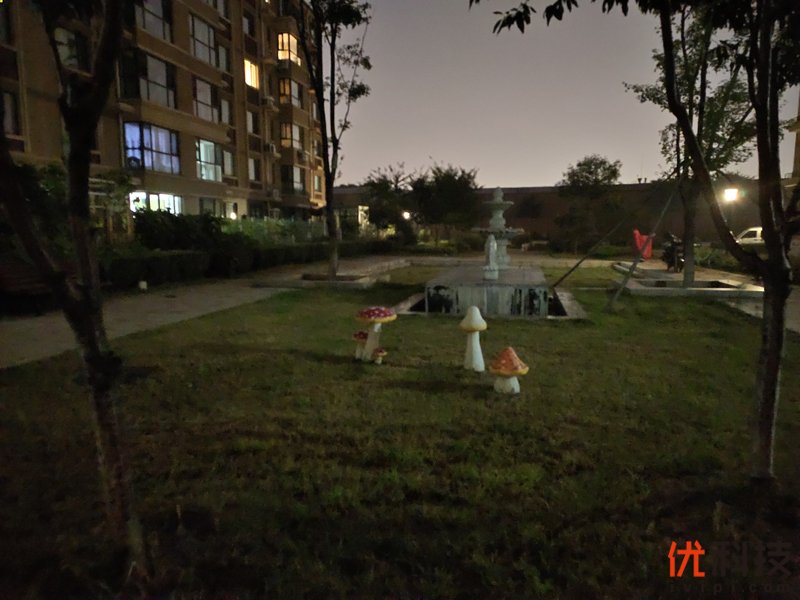 5g时代来临iqoopro5g优势很明显,iqoopro一代5g和4g有什么区别