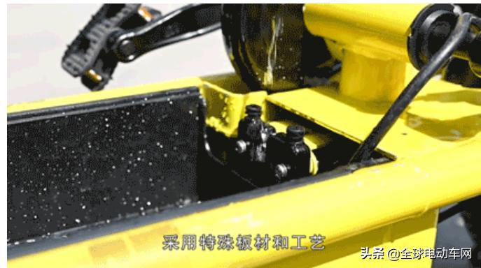 智能锁防盗门测评,杂牌智能防盗锁测试