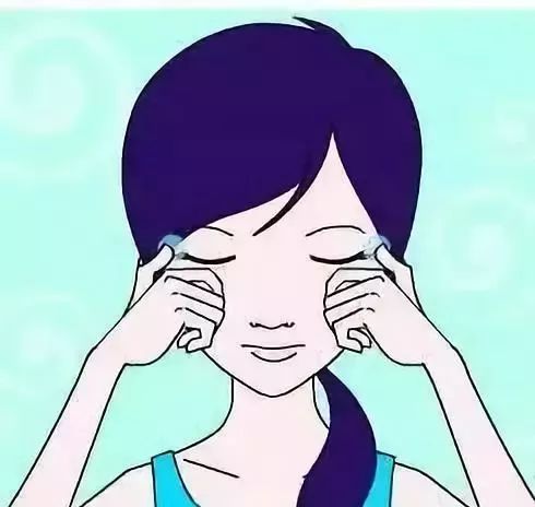 下眼袋浮肿与大眼袋区别,40岁消除眼皮浮肿和眼袋