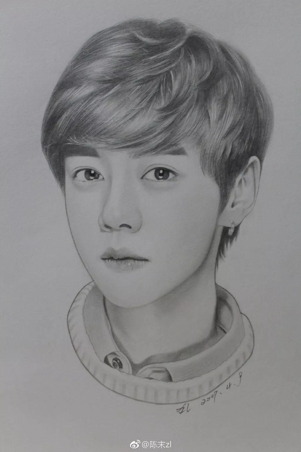 大学没毕业，95后妹纸用一支铅笔就撩到了范冰冰！这...