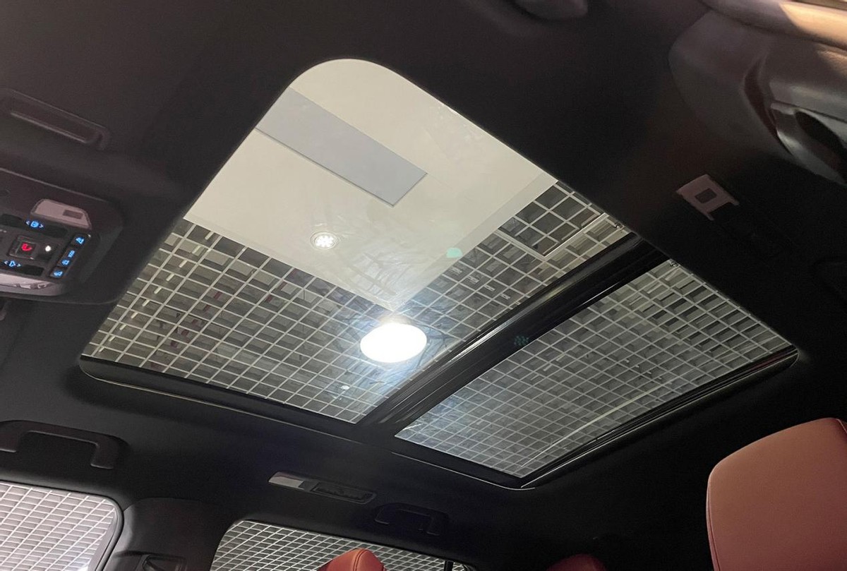 试驾丰田皇冠陆放对比汉兰达,丰田皇冠陆放和新款汉兰达