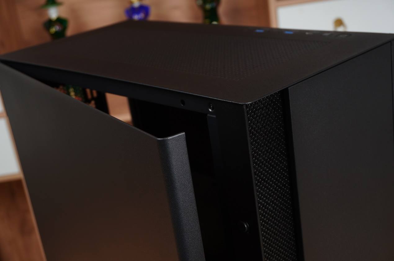 爱国者yogot20机箱,爱国者yogok1新机箱