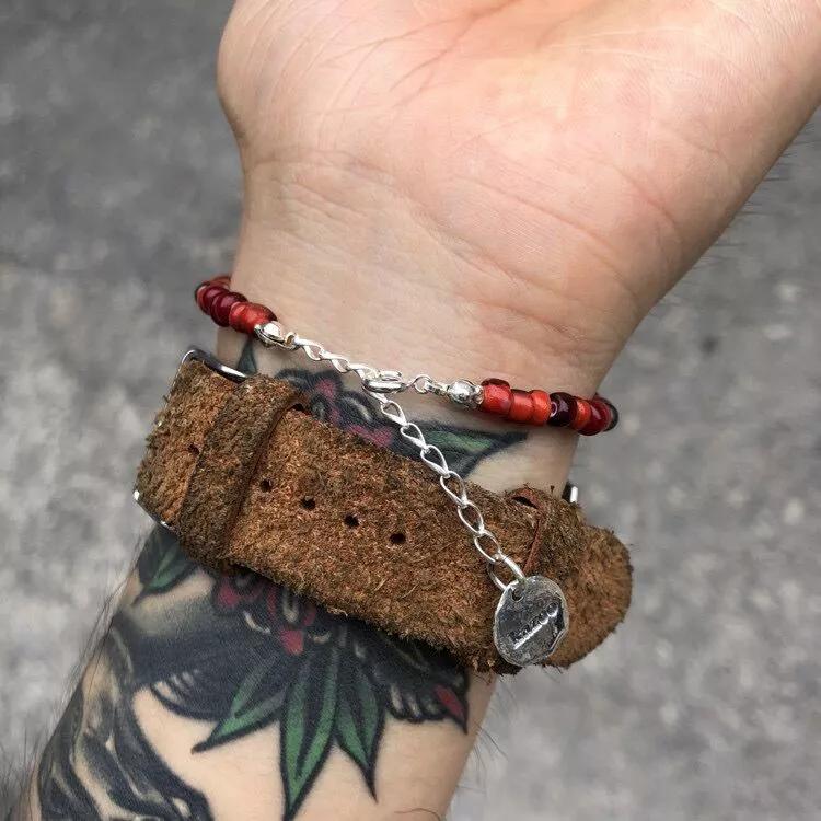 银饰潮穿搭女,夏季银丝服装怎么搭配好看