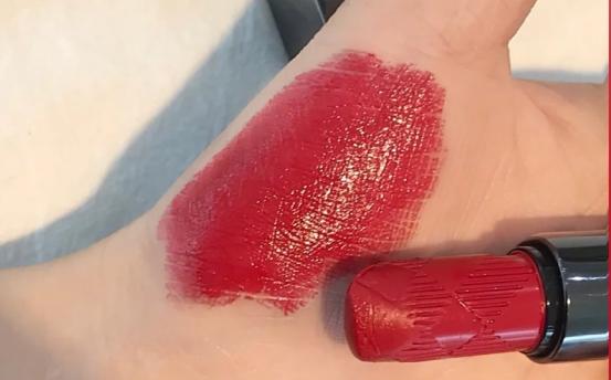 让李佳琦尖叫的热门口红,李佳琦推荐的超显白口红