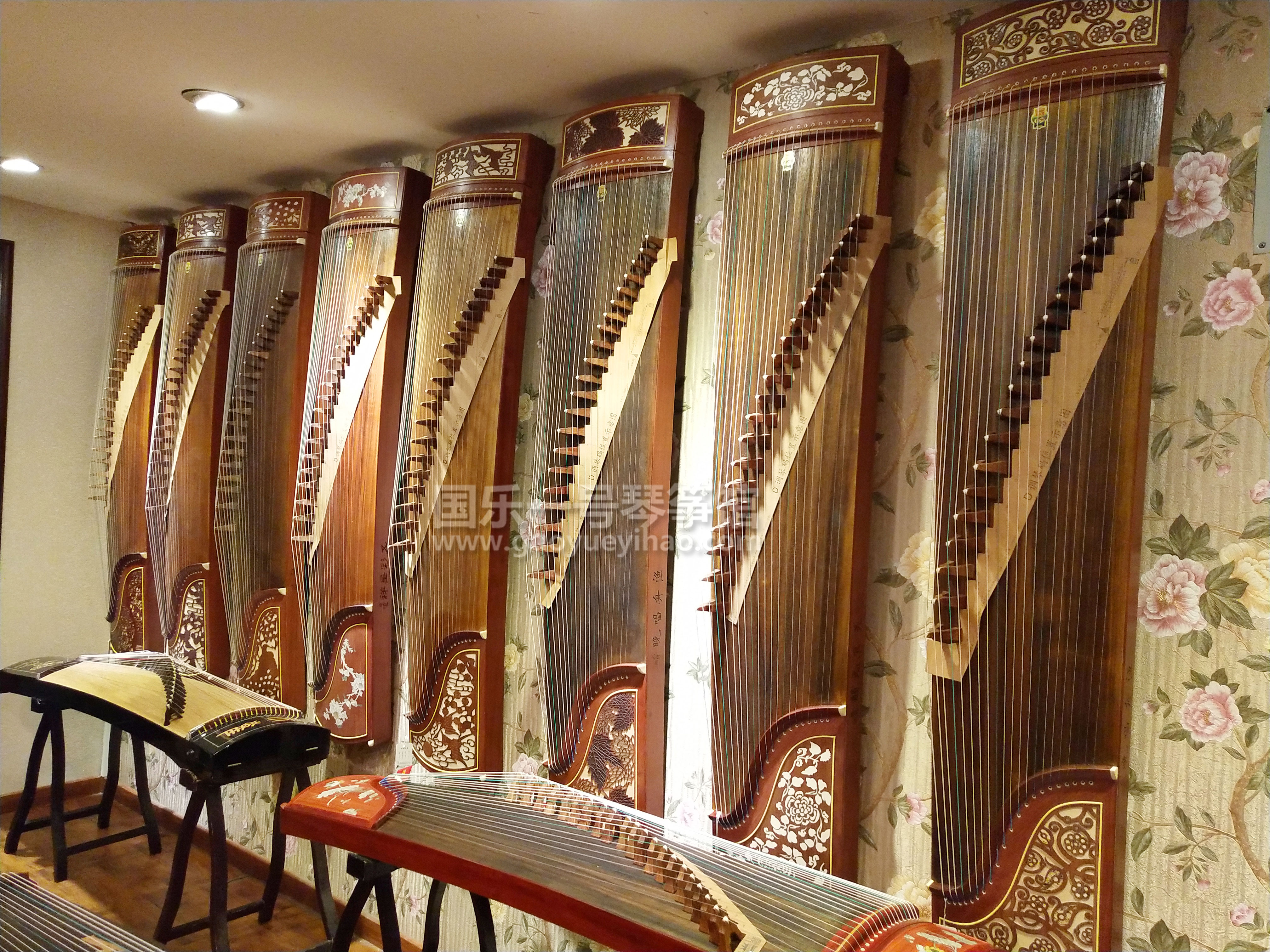 古筝初学选什么调,初学古筝买什么样的古筝最好