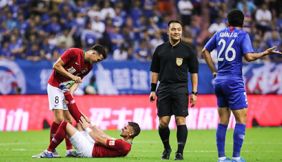 var为什么在世界杯上备受争议,var裁判黑哨