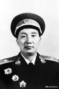 八路军129师各个团长是谁,129师营长都是啥军衔