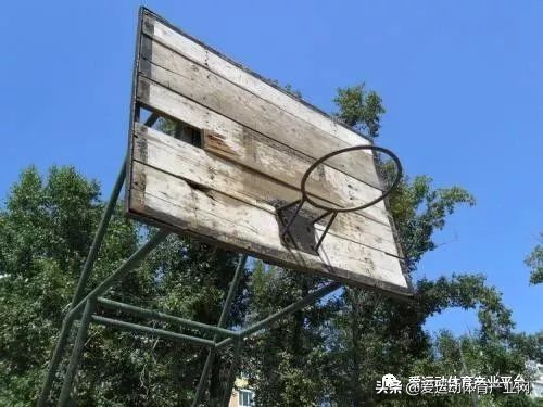 篮球什么材质最好,篮球板是什么材质的板材