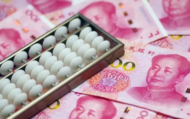 有的人总说工资低为什么不辞职,工作中为什么低工资还舍不得离职