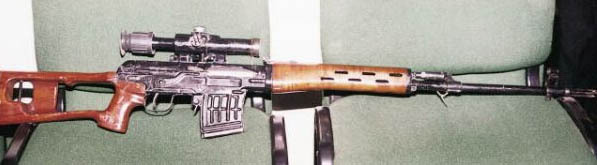 狙击步枪瞄准镜是望远镜吗,现实中步枪瞄准镜有几倍镜