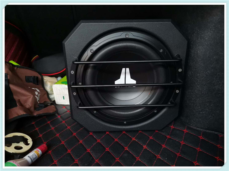 厦门本田crv音响改装推荐,深圳crv汽车音响升级改装