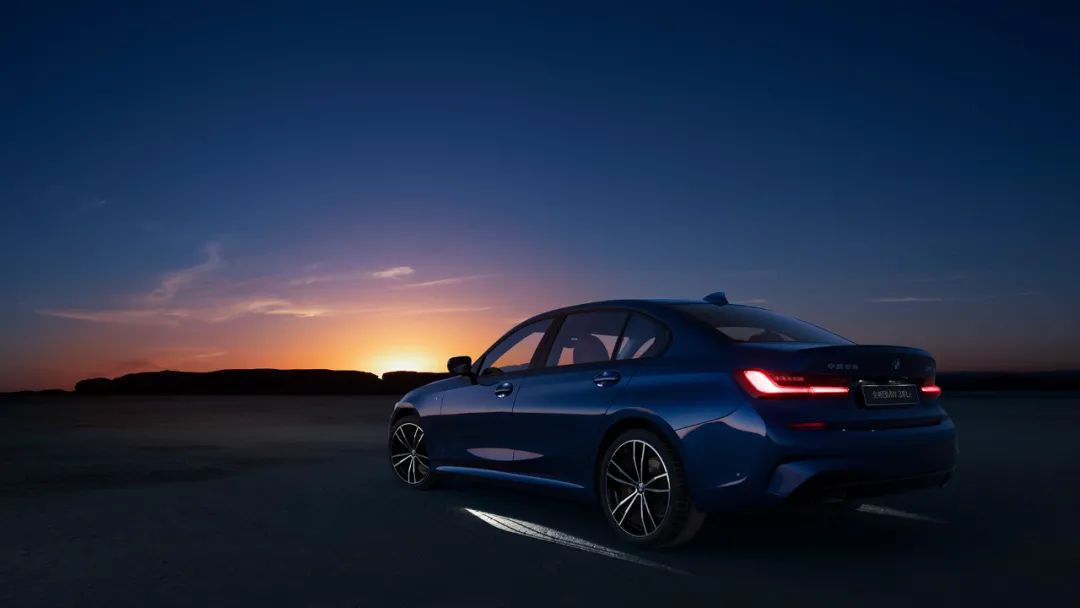 开宝马3系怎么说自己开什么车,现实中开宝马3系是什么水平