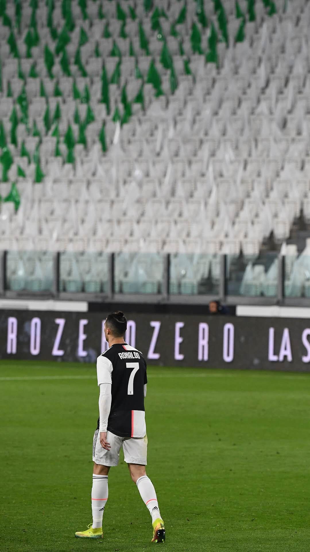 空场比赛“新常态”，足球运动会失去球迷和魅力吗？