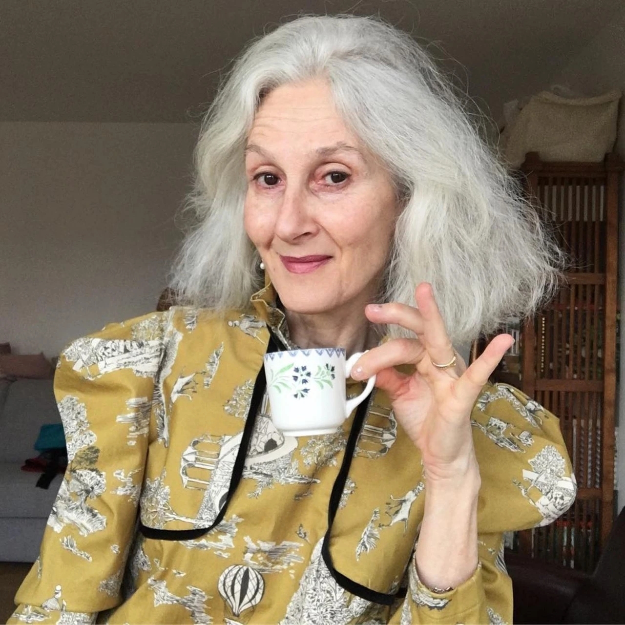 三十多岁女人如何保养才年轻,25岁女生要怎么全方位保养