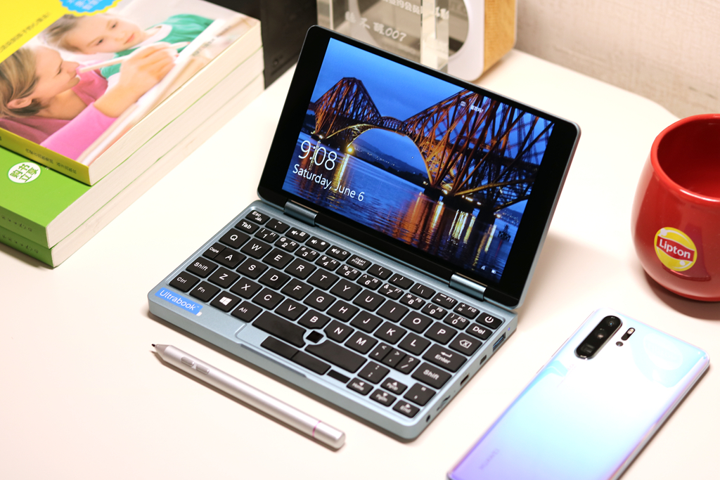 把电脑装口袋是什么操作？国产品牌壹号本出新品，网友称太迷你了