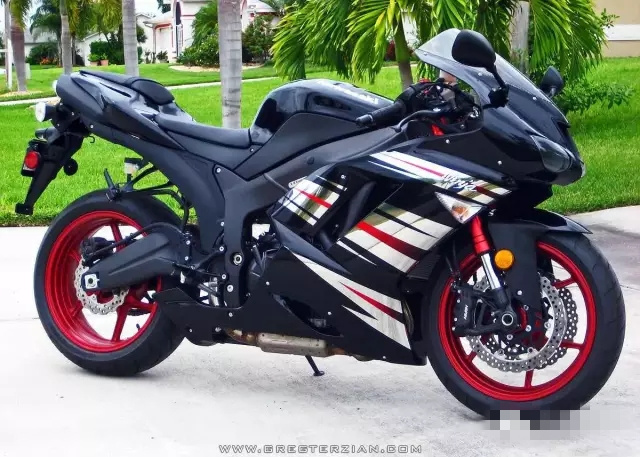 川崎kawasakizx-10r,2004年川崎zx-6r科普