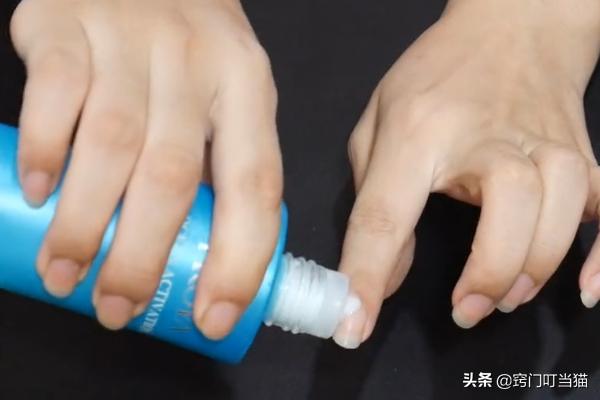 过期的口红千万别扔,口红过期了不小心用了怎么清洗