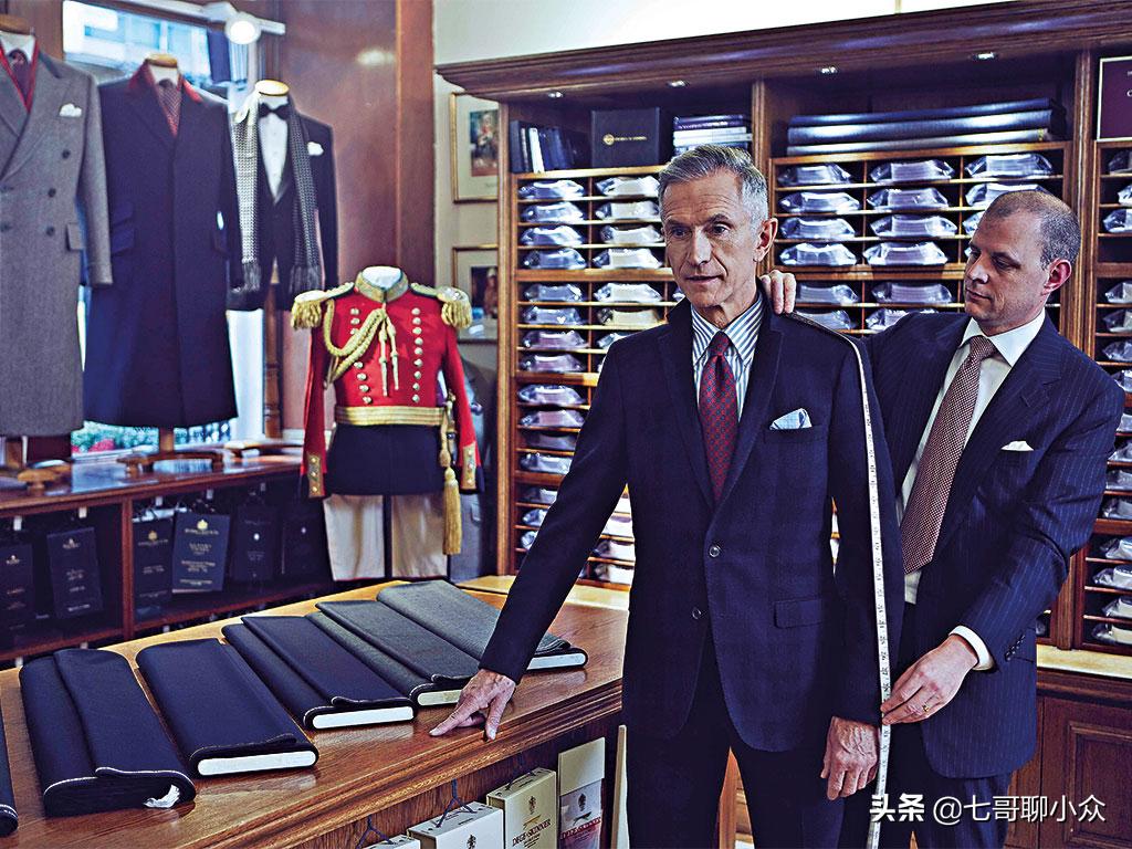 带了1万大洋去伦敦这条街买了条裤子，据说是威廉王子同款