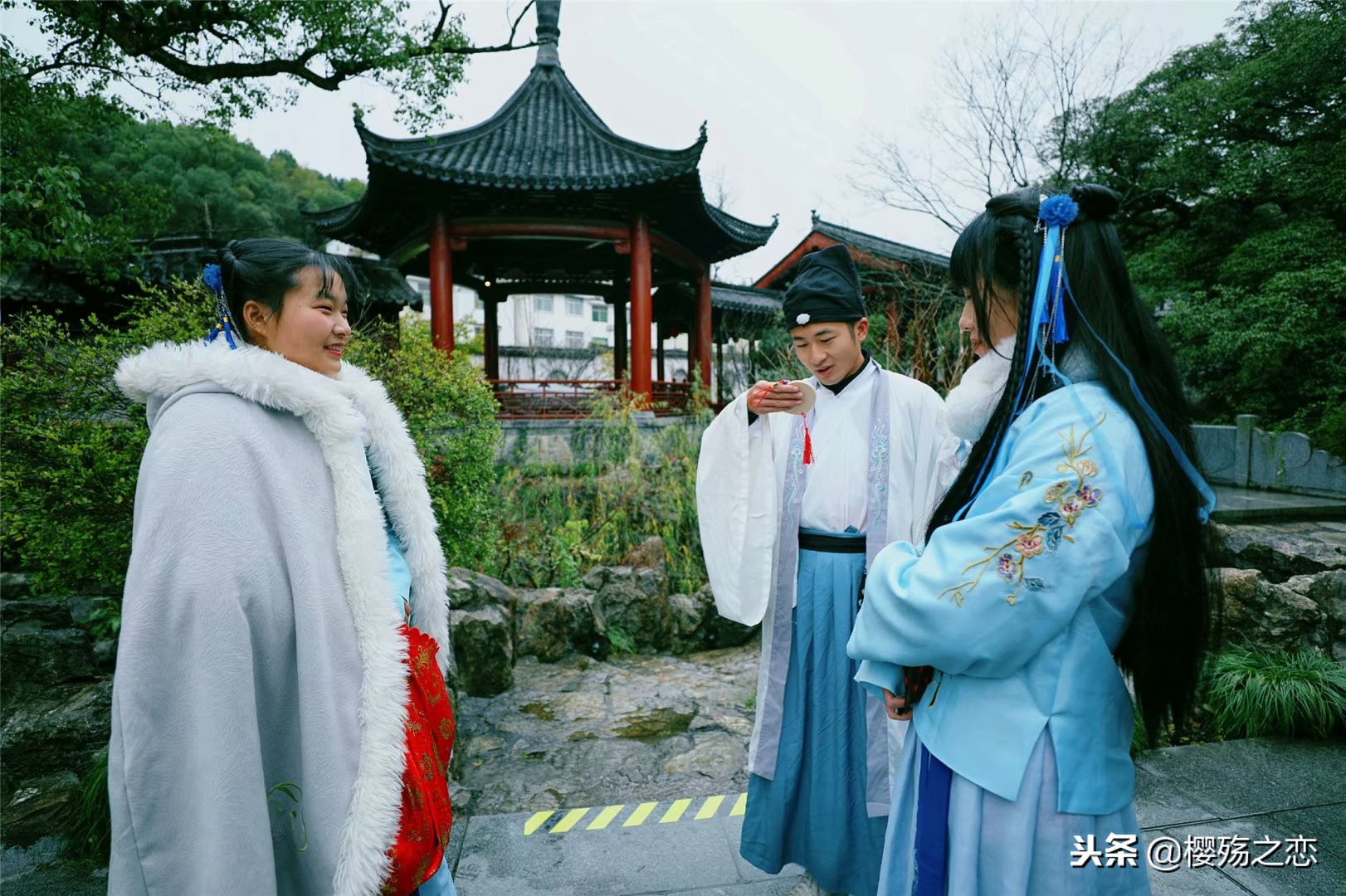 爱情线和智慧线是哪一条,哪一条是感情线和智慧线