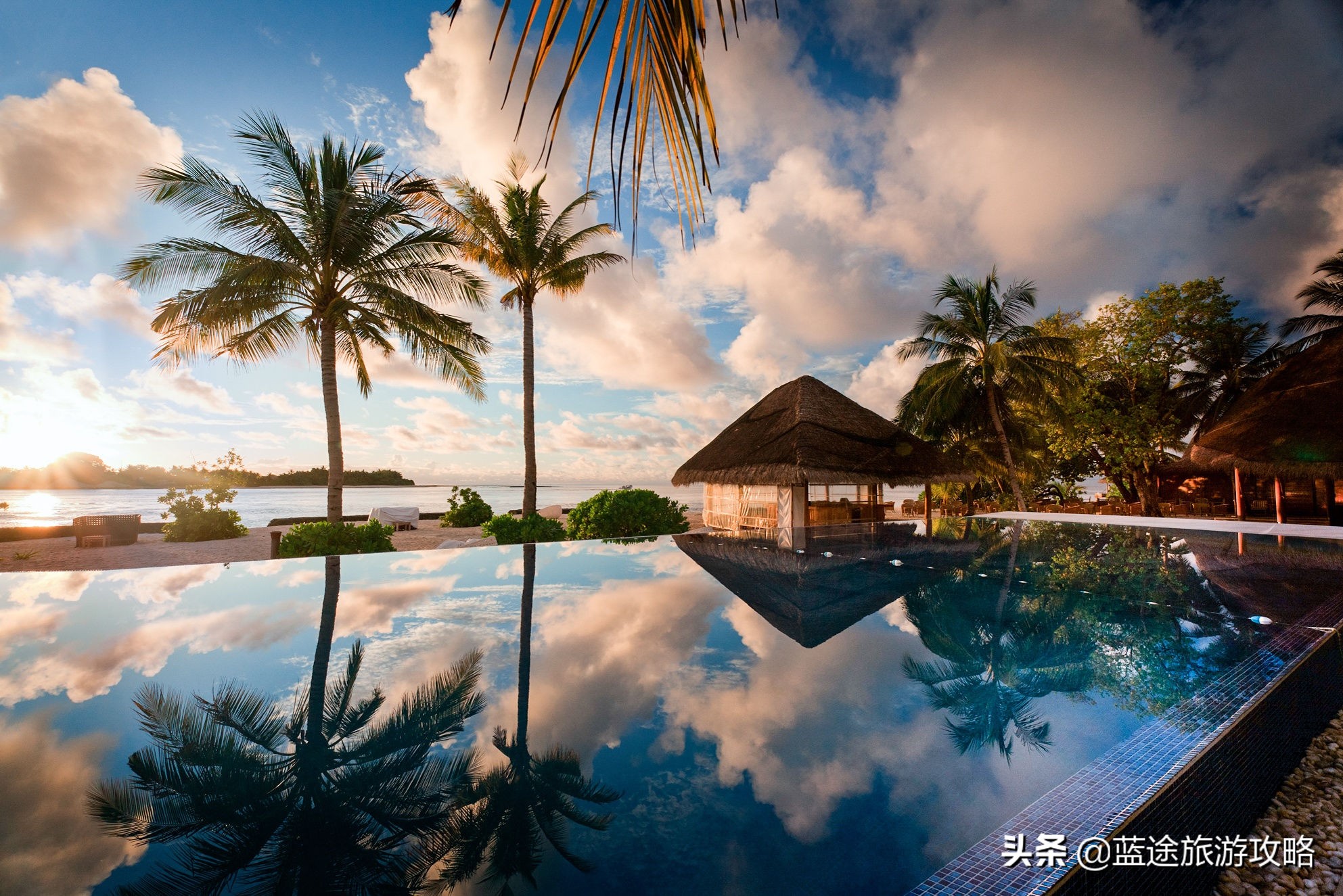 马尔代夫性价比高的五星岛,马尔代夫五星级岛屿推荐