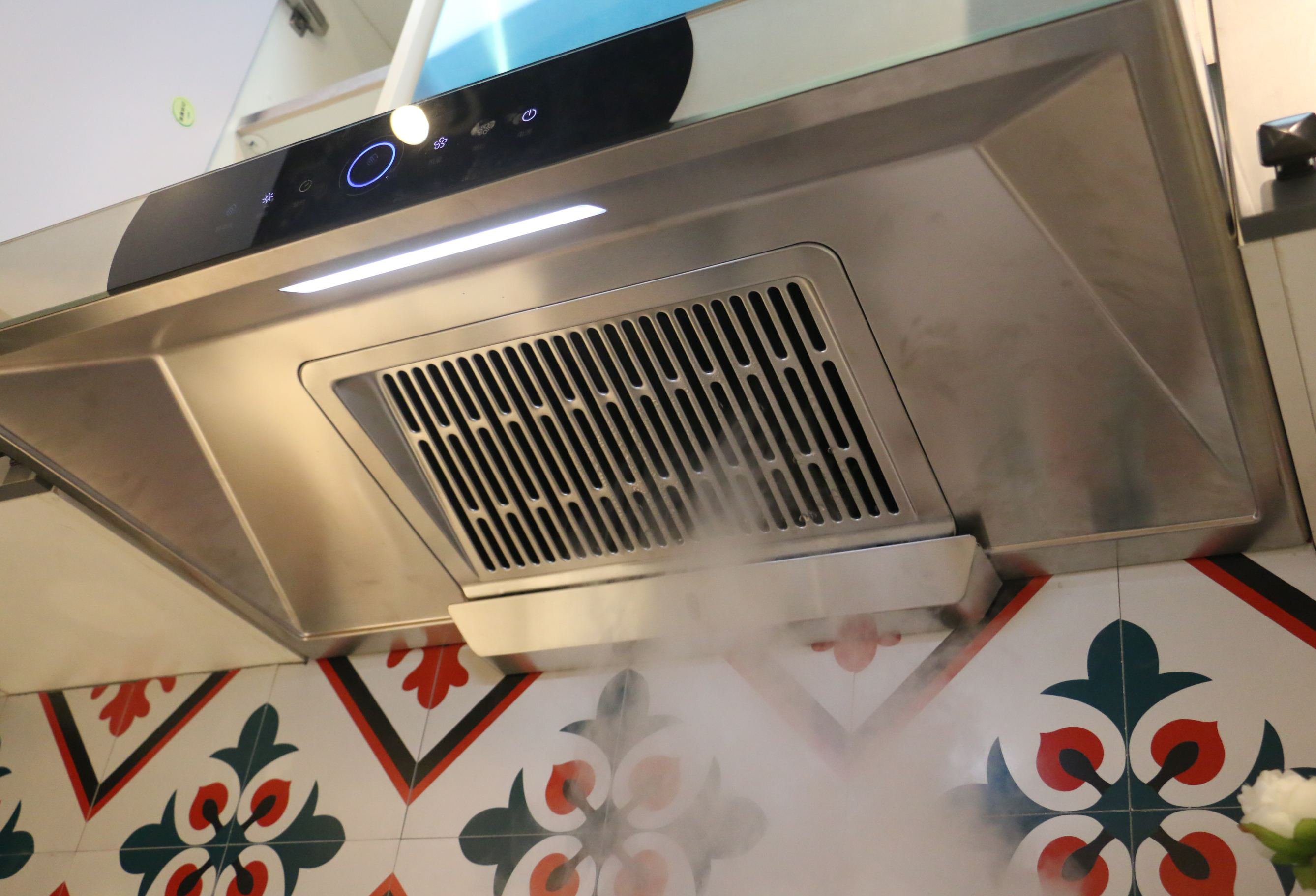 油烟机没必要买贵的吗,油烟机买哪一种不踩坑