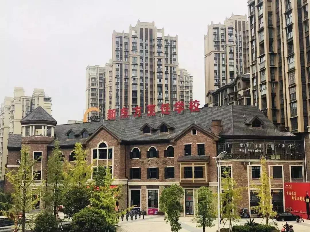 职业教育和高中怎么选,职业教育的出路和前景