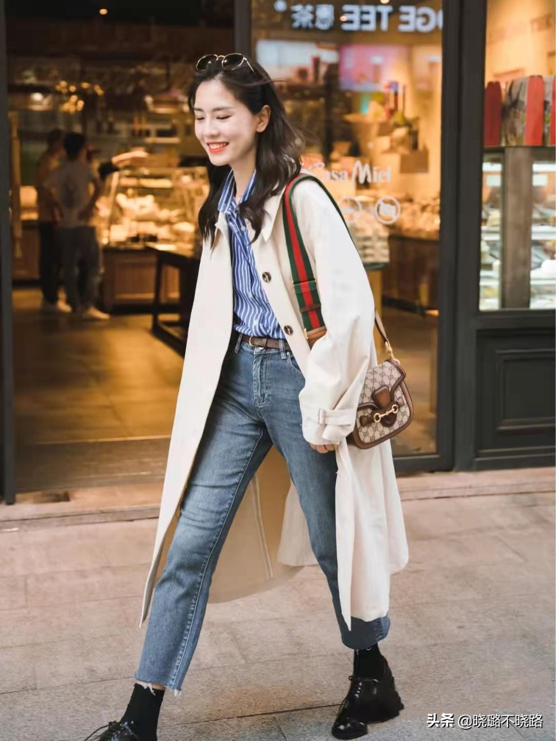 怎么样穿风衣才显得很有气质,穿风衣的高级感