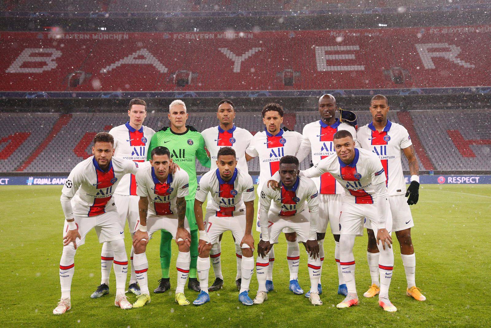 姆巴佩梅开二度巴黎险胜布雷斯特,姆巴佩梅开二度巴黎3-2拜仁