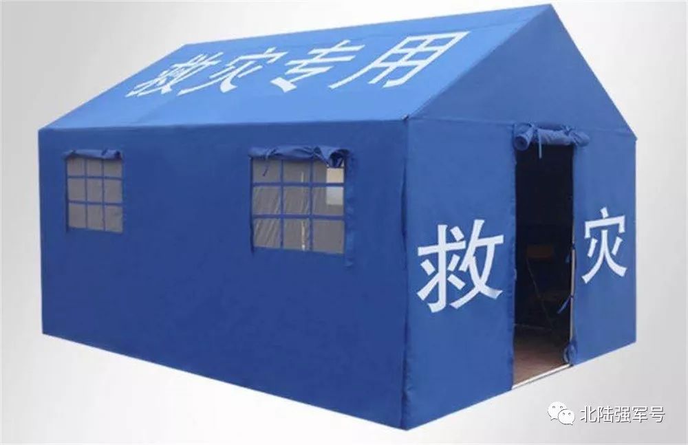 我是*用军**帐篷佩奇！一起来认识我的家族成员吧！