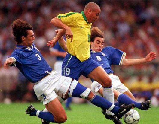 罗纳尔多的钟摆式只玩过一次,罗纳尔多钟摆过人还有人用过吗