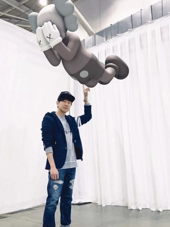 万物皆可“炒”，1万美金的天价“滤镜”，究竟长啥样？