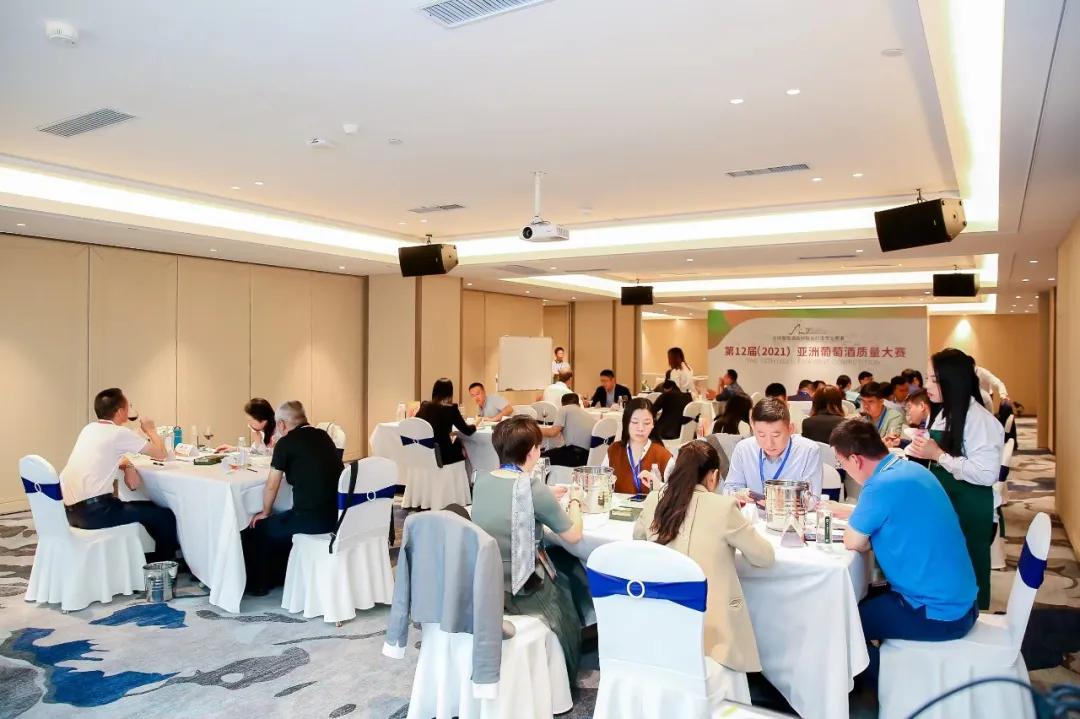 夺得头筹！尼雅传奇荣获2021亚洲葡萄酒质量大赛大金奖