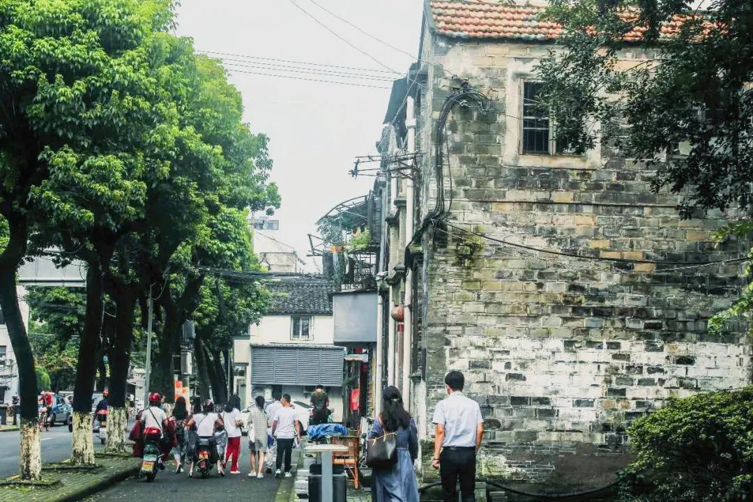 逛完这15条街瞬间看懂上海,逛完这五条街让你彻底爱上杭州