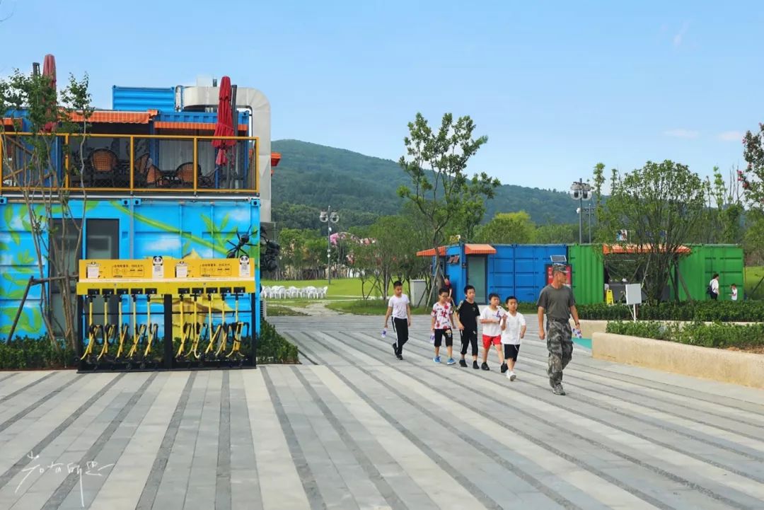 房车露营旅行推荐,自驾出游露营野炊房车营地