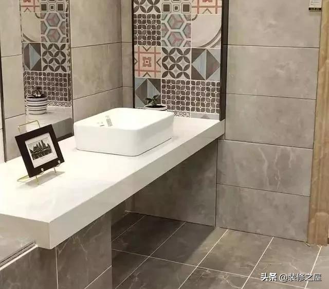 东鹏瓷砖和马克波罗瓷砖，哪个品牌好？一看就懂，收藏备用