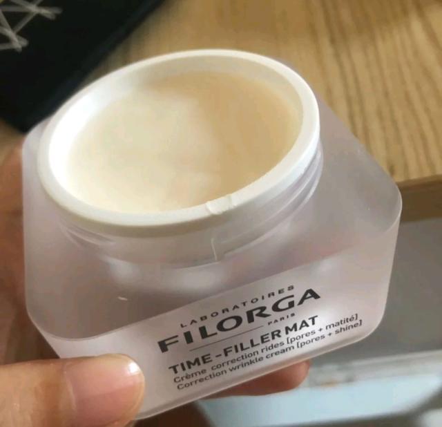 适合春夏用的抗氧化保湿面霜,对抗干纹的面霜