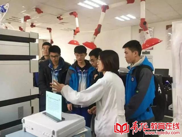 如何成就出彩人生大学生,如何成就大学生的出彩人生